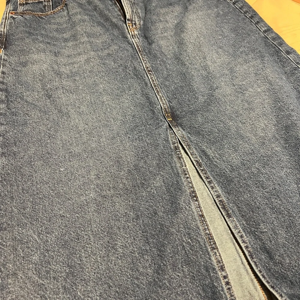 Old Navy Blue Denim Maxi Skirt - Picture 5 of 6
